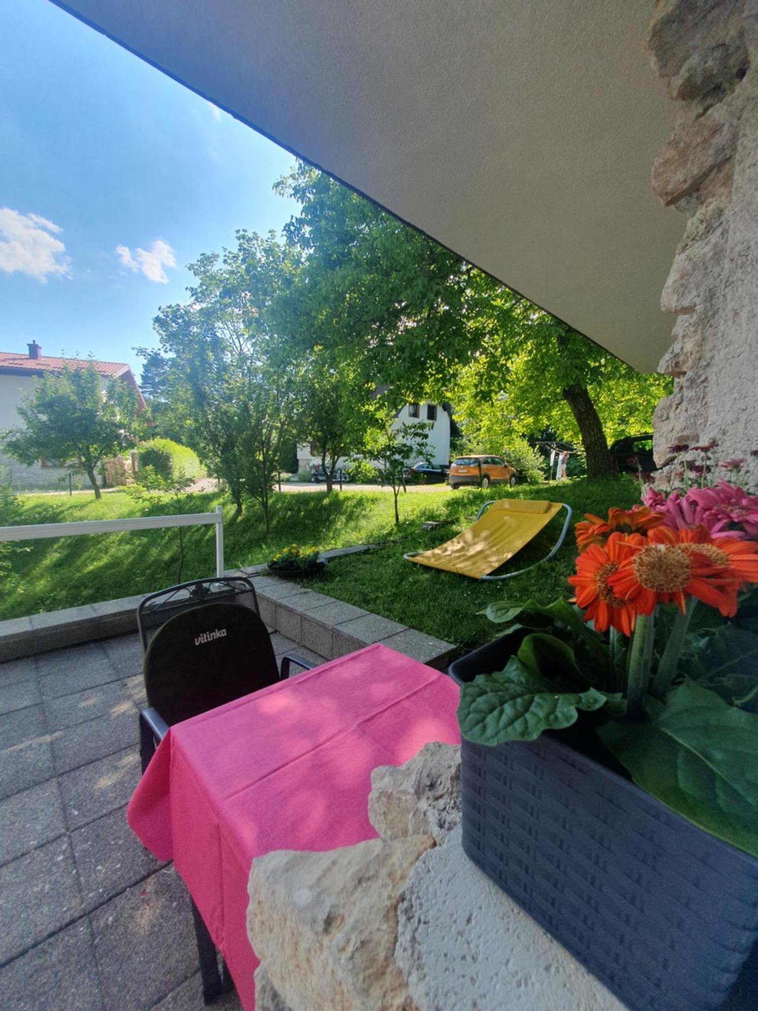 Guesthouse Nikola Plitvicka Jezera Phòng bức ảnh