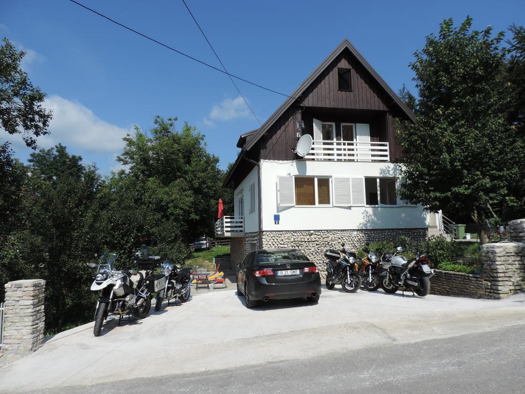 Guesthouse Nikola Plitvicka Jezera Ngoại thất bức ảnh